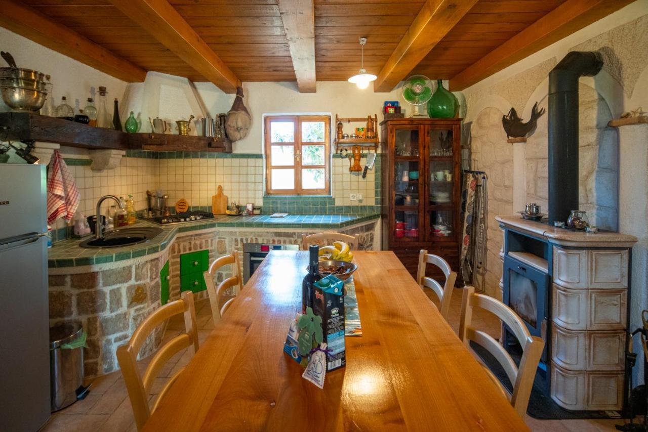 Villa Flaveico Pasman Bagian luar foto